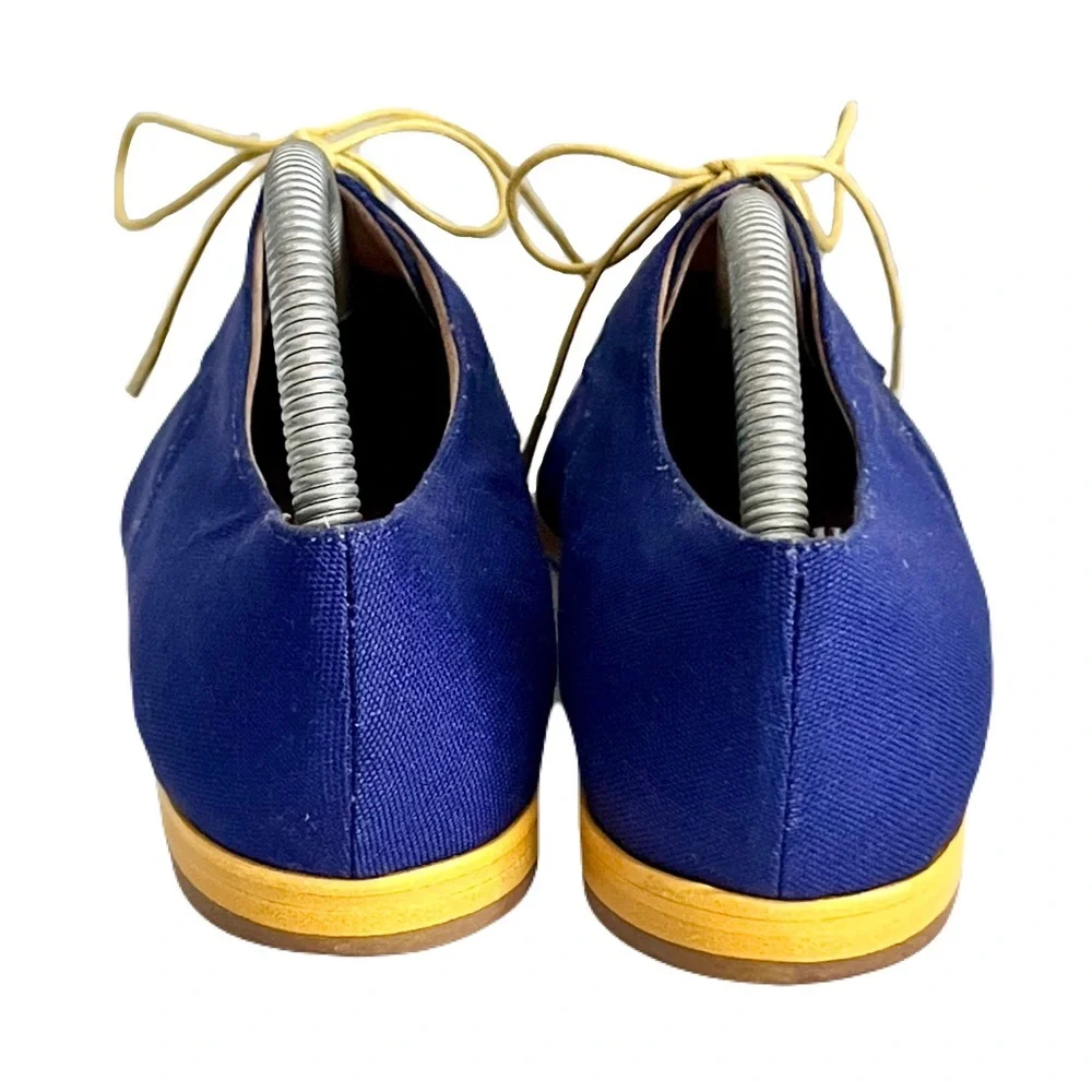 Manolo Blahnik Cobalt Blue Linen Yellow Lace Up Oxford Flats, Size 37.5